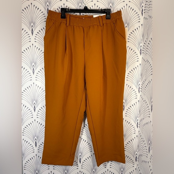 On 34th Caramel pull on work pants - Picture 4 of 4